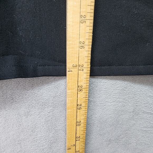 FIGS Technical Collection Scrub Top Women L Black FW1100 Pockets Medical Nurse - Picture 7 of 9